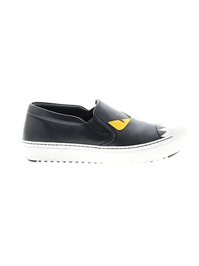 Pre-owned Fendi Sneakers In Black