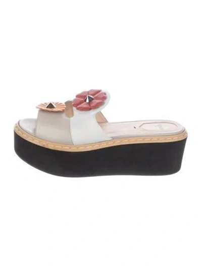 Pre-owned Fendi Spike Accents Leather Slides In Black