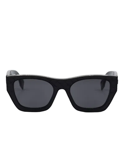 Fendi Square-frame Sunglasses In Black