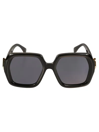 Fendi Square Oversized Sunglasses In Black