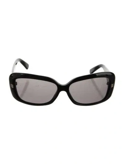 Pre-owned Fendi Square Tinted Sunglasses In Black