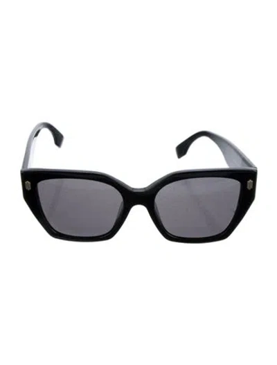 Pre-owned Fendi Square Tinted Sunglasses In Black