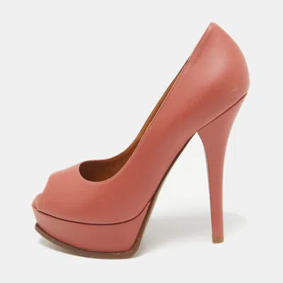 Pre-owned Fendi Sta Peep Toe Platform Pumps Size 40 In Pink