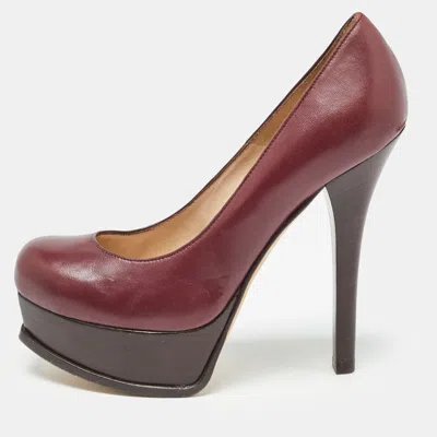 Pre-owned Fendi Sta Pumps Size 37 In Burgundy