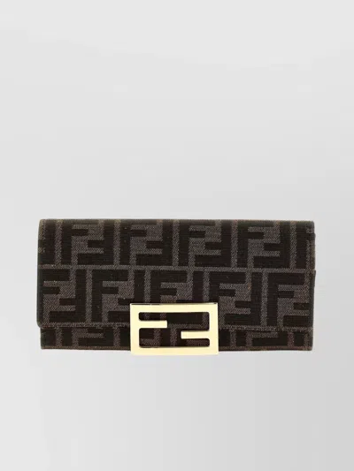 Fendi Strap Wallet On Chain In Brown