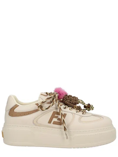 Fendi Stylish Women's Leather Sneakers In Gold