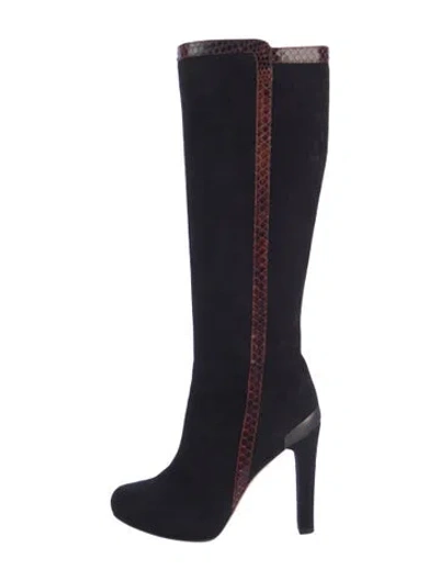 Pre-owned Fendi Suede Boots In Black