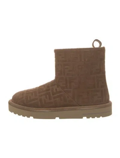 Pre-owned Fendi Suede Boots In Brown