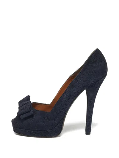 Pre-owned Fendi Suede Bow Pumps In Blue