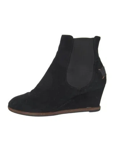 Pre-owned Fendi Suede Chelsea Boots In Black/blue