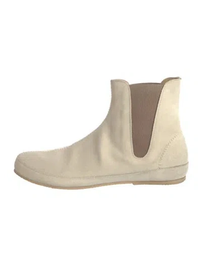 Pre-owned Fendi Suede Chelsea Boots In Neutral