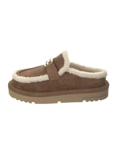 Pre-owned Fendi Suede Mules In Brown