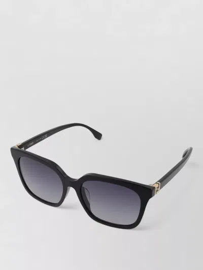 Fendi Sunglasses In Black