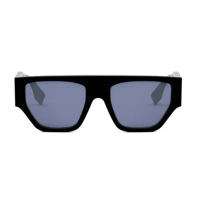 Fendi Sunglasses In Nero/blu