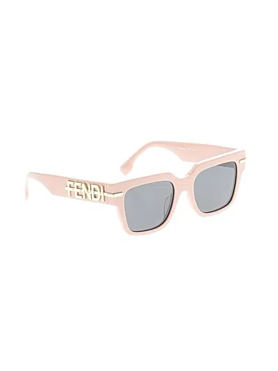 Pre-owned Fendi Sunglasses In Pink