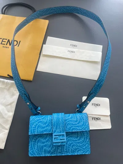 Pre-owned Fendi Super Runway Iconic Men's Baguette Mini Bag In Blue