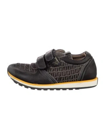 Pre-owned Fendi Babies' Toddler Boys' Low Top Sneakers In Black