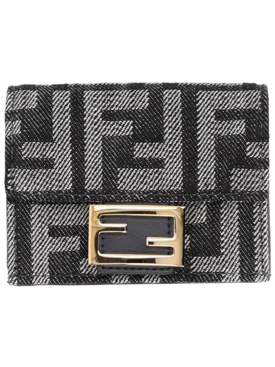 Fendi Women Baguette Trifold Wallet In Gray