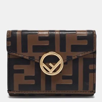 Pre-owned Fendi Trifold Wallet In Brown