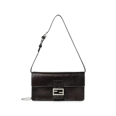 Fendi Tuve Logo-plaque Leather Wallet On Chain In Black