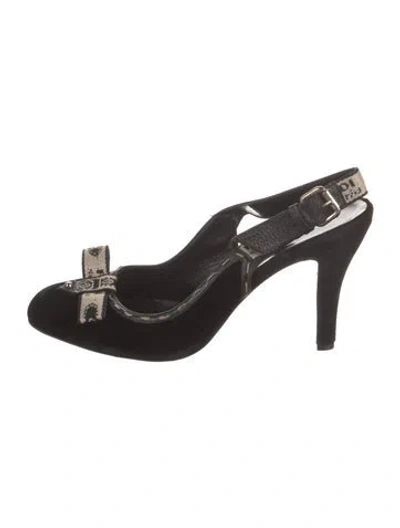 Pre-owned Fendi Velvet Slingback Pumps In Black