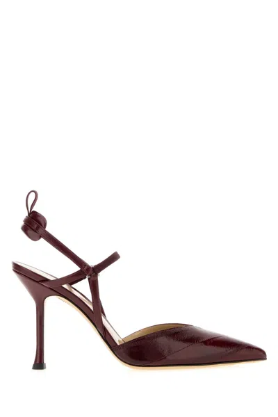 Fendi Very Colibri Leather Pumps In Burgundy