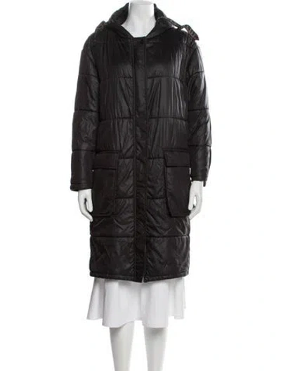Pre-owned Fendi Vintage 1990's Down Coat In Black