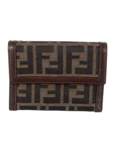 Pre-owned Fendi Vintage 2000 Compact Wallet In Brown