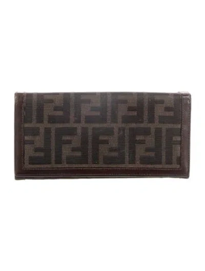 Pre-owned Fendi Vintage 2000 Continental Wallet In Brown