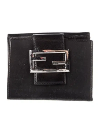 Pre-owned Fendi Vintage 2001 Compact Wallet In Black