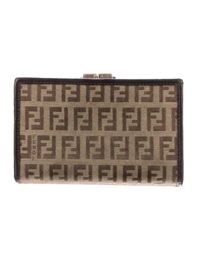 Pre-owned Fendi Vintage 2001 French Purse In Brown