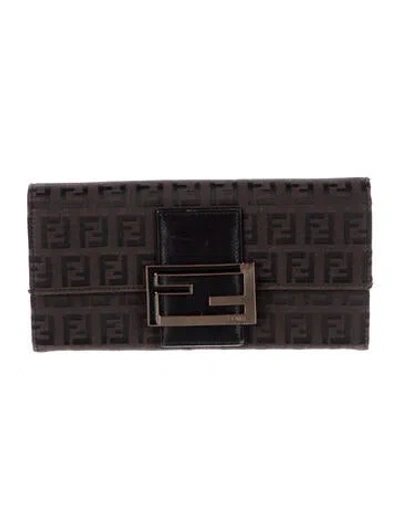 Pre-owned Fendi Vintage 2001 Wallet In Brown