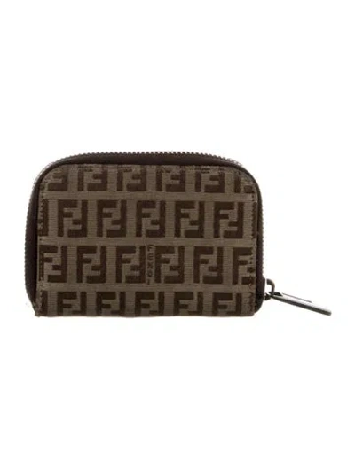 Pre-owned Fendi Vintage 2002 Coin Pouch In Brown