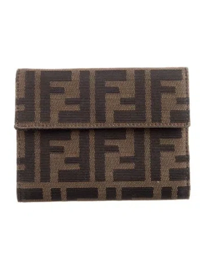 Pre-owned Fendi Vintage 2002 Compact Wallet In Brown