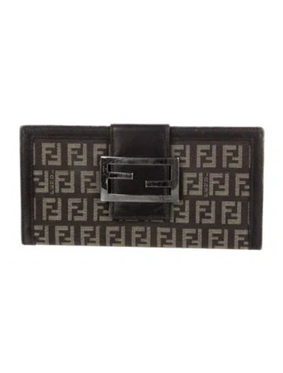 Pre-owned Fendi Vintage 2003 Continental Wallet In Brown