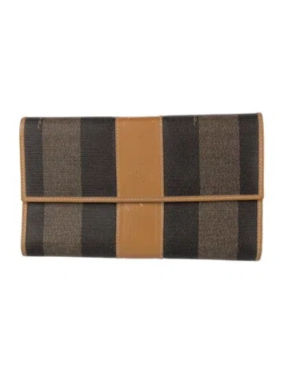 Pre-owned Fendi Vintage 2005 Wallet In Brown