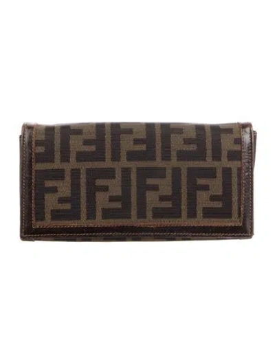 Pre-owned Fendi Vintage 2007 Continental Wallet In Brown