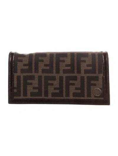Pre-owned Fendi Vintage 2007 Continental Wallet In Brown