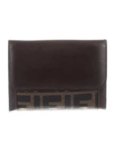 Pre-owned Fendi Vintage 2009 Compact Wallet In Brown