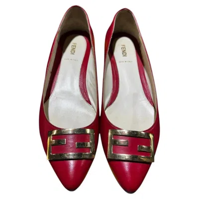 Pre-owned Fendi Vintage  Red Leather Ff Logo Pointed-toe Flats