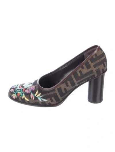 Pre-owned Fendi Vintage Zucca Ff Logo Pumps In Brown