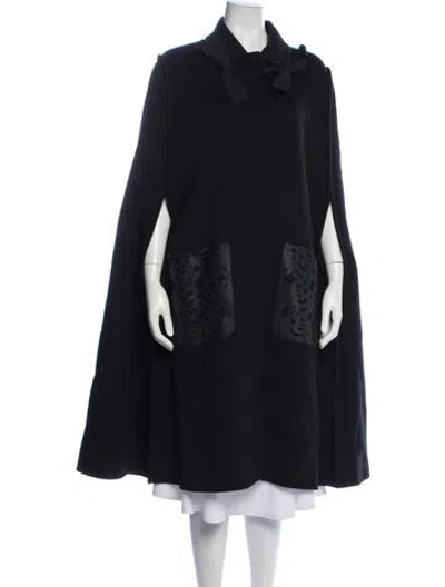 Pre-owned Fendi Virgin Wool Cape In Black