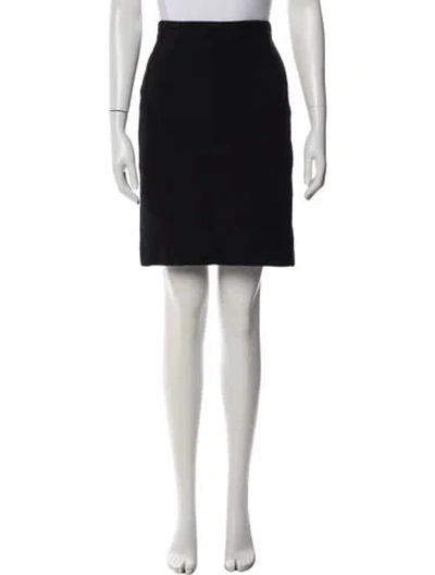 Pre-owned Fendi Virgin Wool Mini Skirt In Black