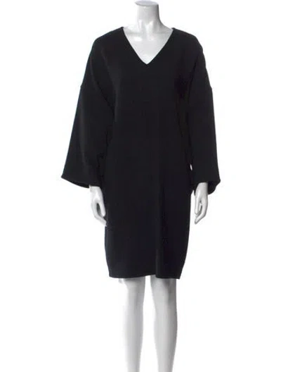 Pre-owned Fendi V-neck Knee-length Dress In Black