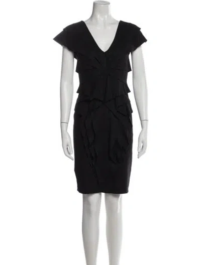 Pre-owned Fendi V-neck Knee-length Dress In Black