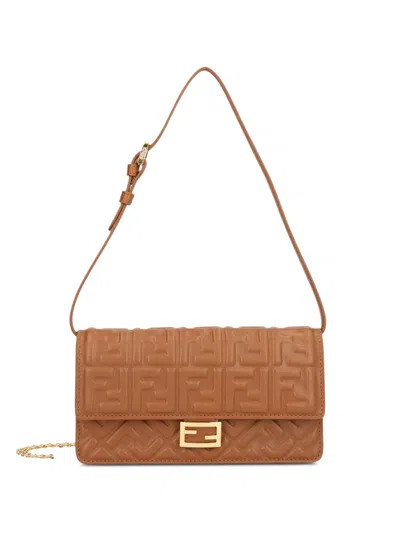 Fendi Walleton Chain Baguette In Braun