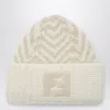 Fendi Chevron-pattern Logo-patch Beanie Hat In Neutral