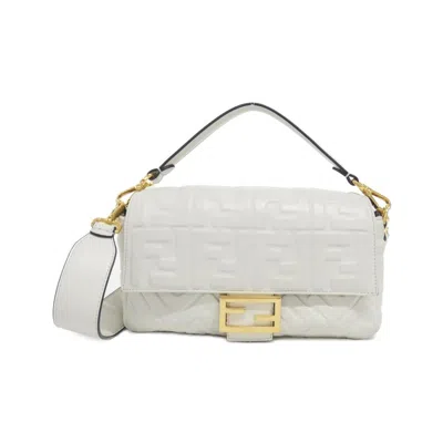 Pre-owned Fendi White Leather Shoulder Bag ()