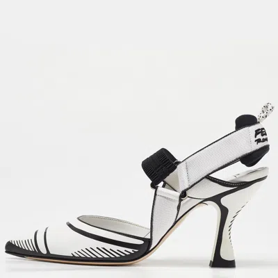 Pre-owned Fendi White/black Leather And Canvas Colibri Ankle Strap Sandals Size 38