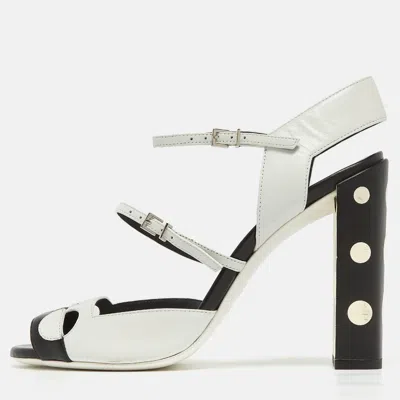 Pre-owned Fendi White/black Leather Ankle Strap Sandals Size 38